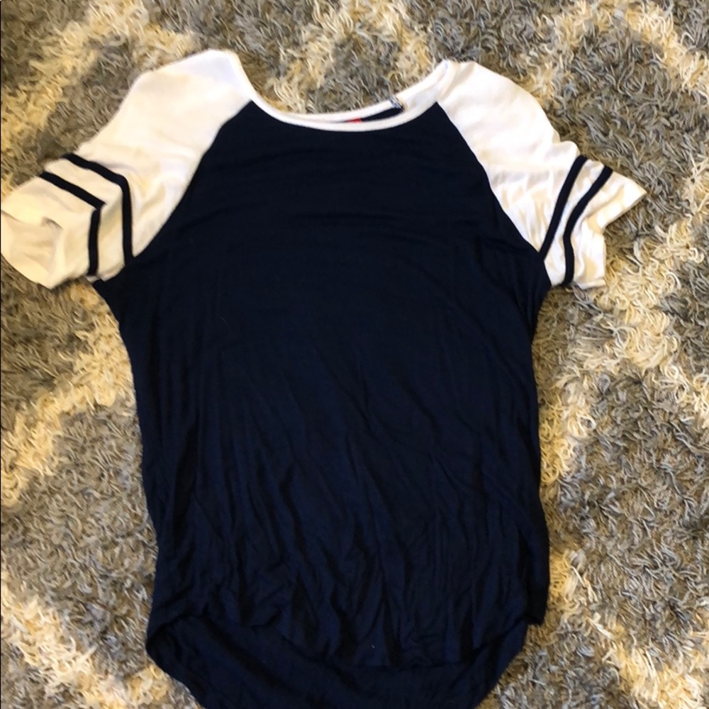 navy blue shirt with striped sleeves